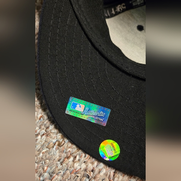 New Era Navy Blue NY Yankees Cap - Picture 5 of 7